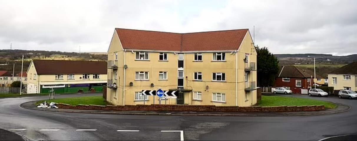 Дом на кольце в Великобритании