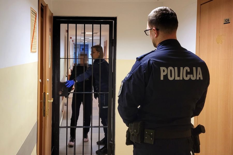 sopot nark bel 03 min