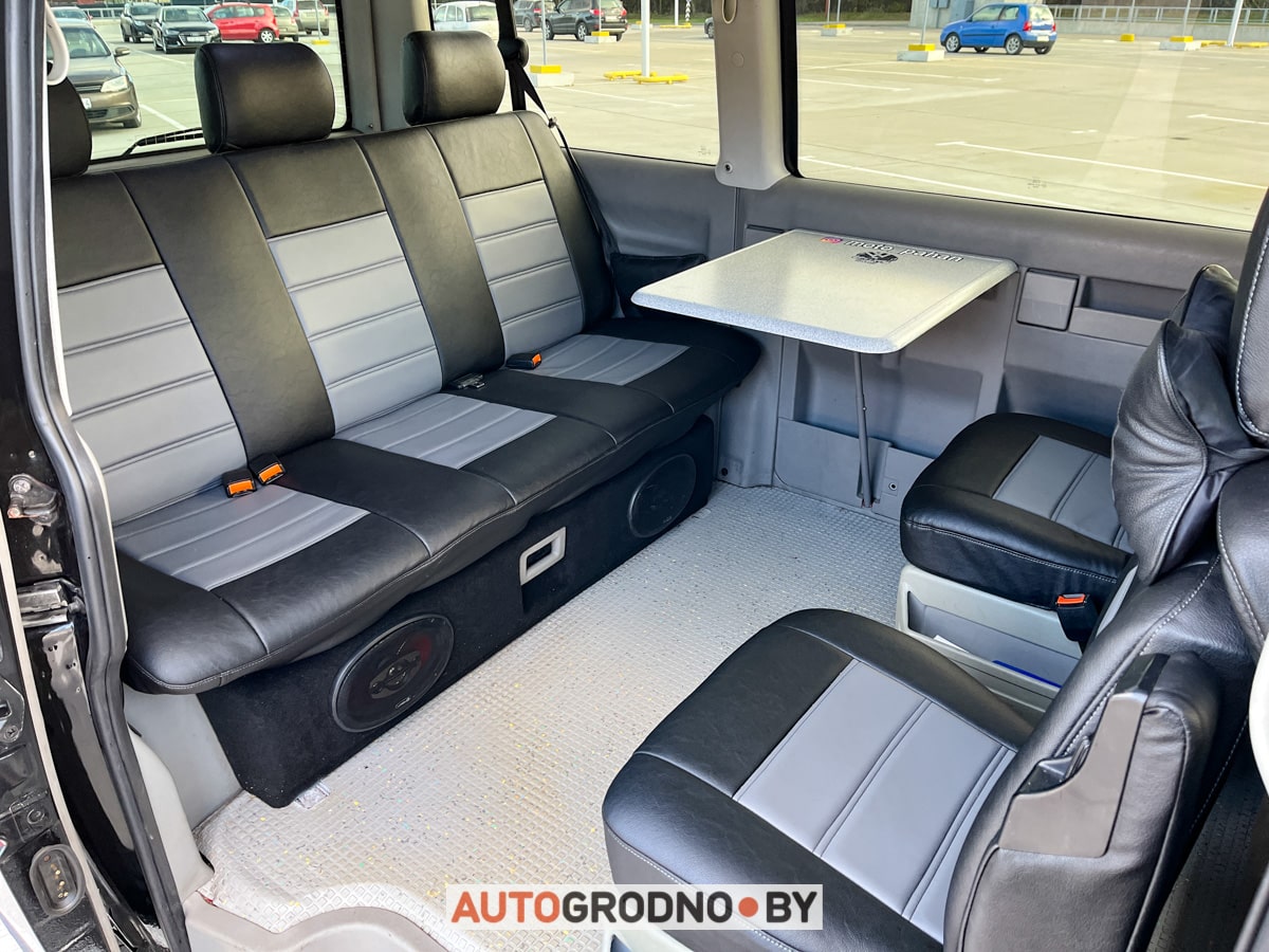 Павел и его VW Multivan