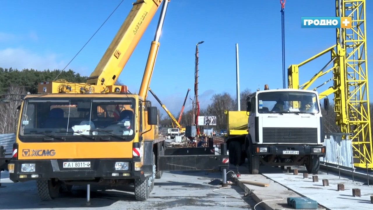 Посмотрите, какие перила ставят на Новом мосту в Гродно. Они совсем другие