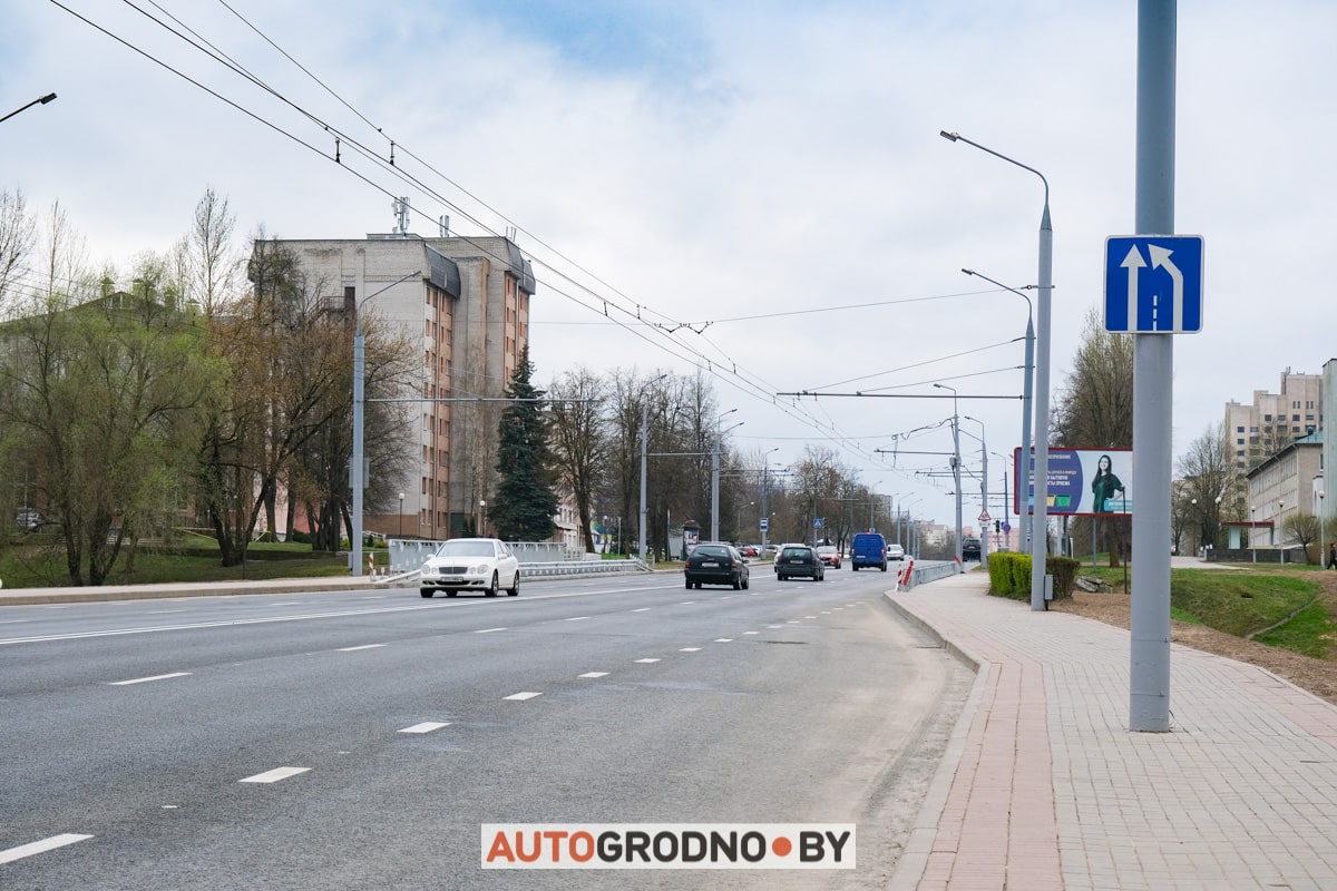 По Новому мосту в Гродно поехали первые автомобили. Репортаж при свете дня