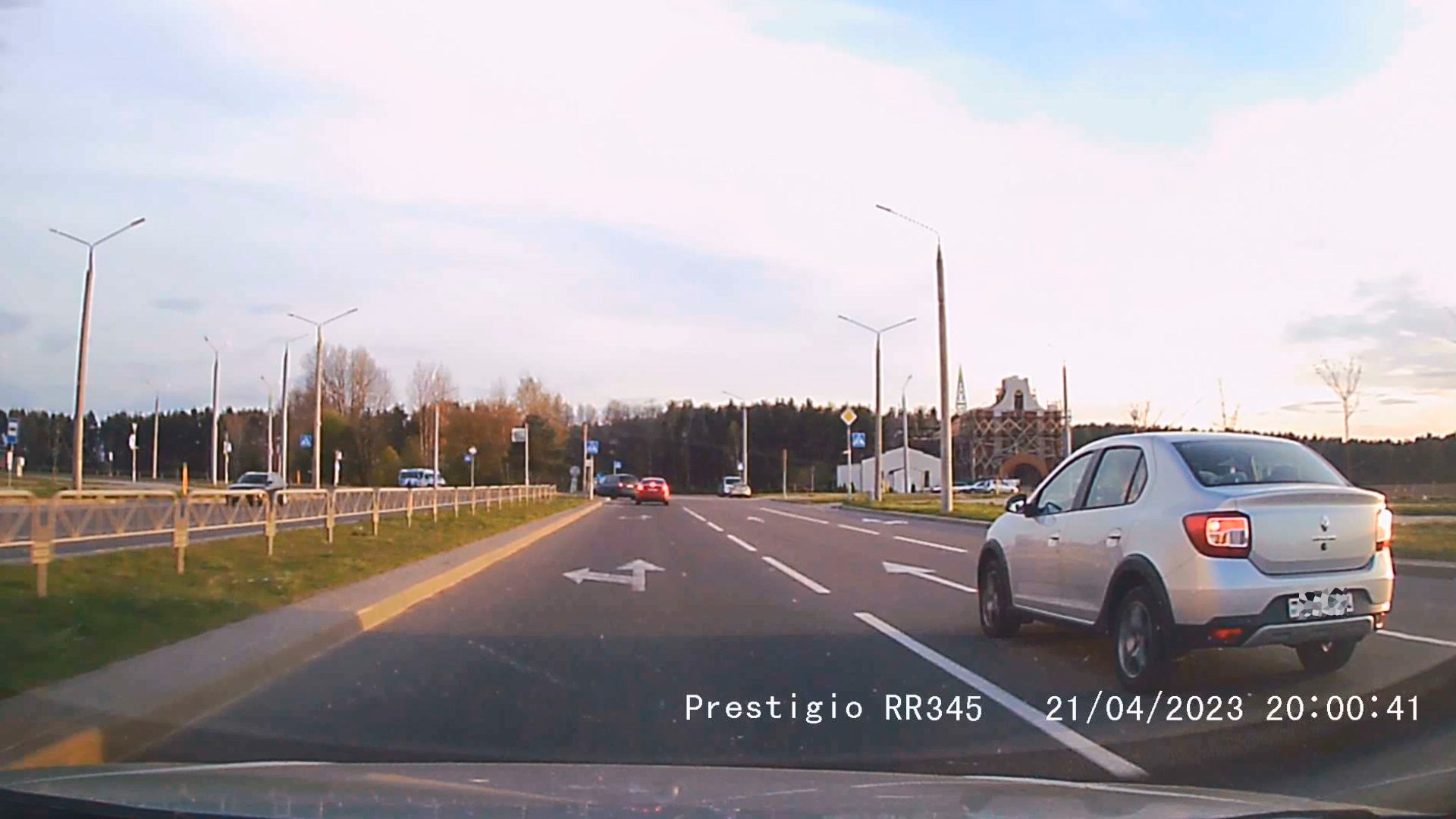 Через секунду будут конфликт, потом учение, а следом и заявление в ГАИ Гродно. Ситуация на Ольшанке