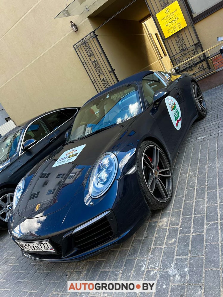 В Гродно прибыл Porsche Club Moscow