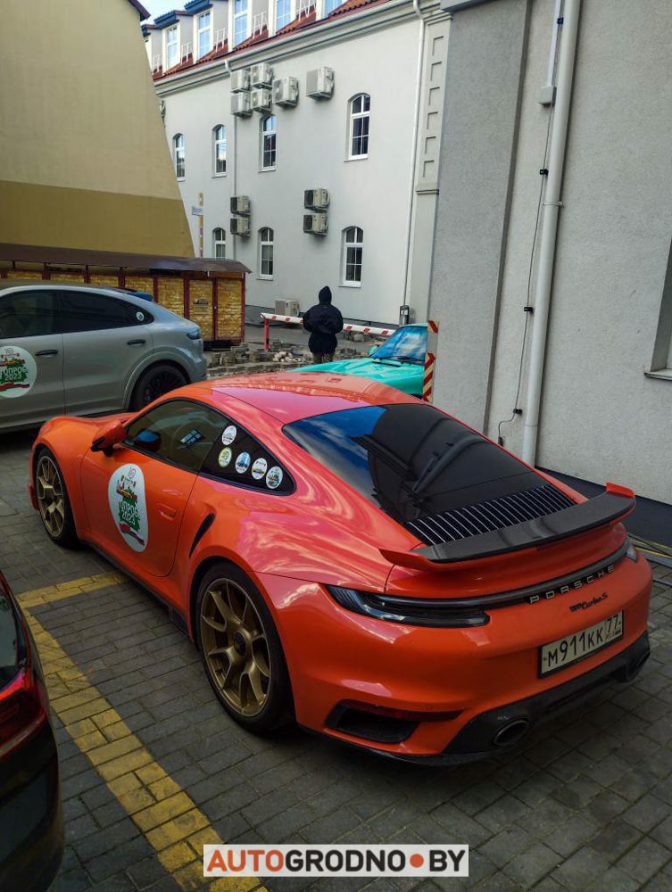 porsche club moscow 01 min