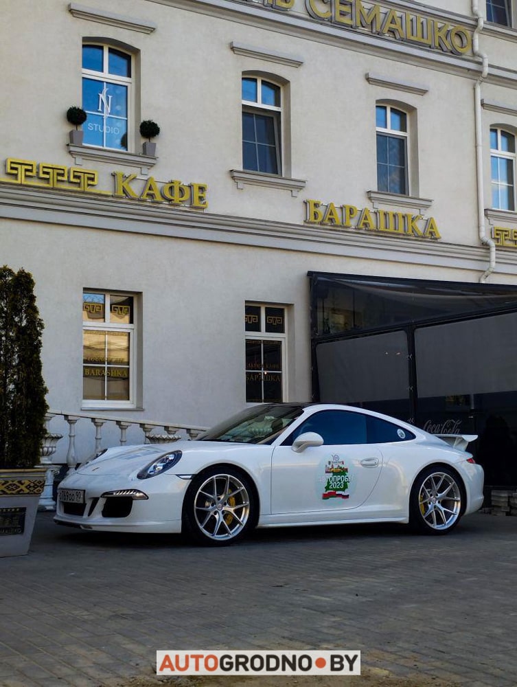 porsche club moscow 01 min