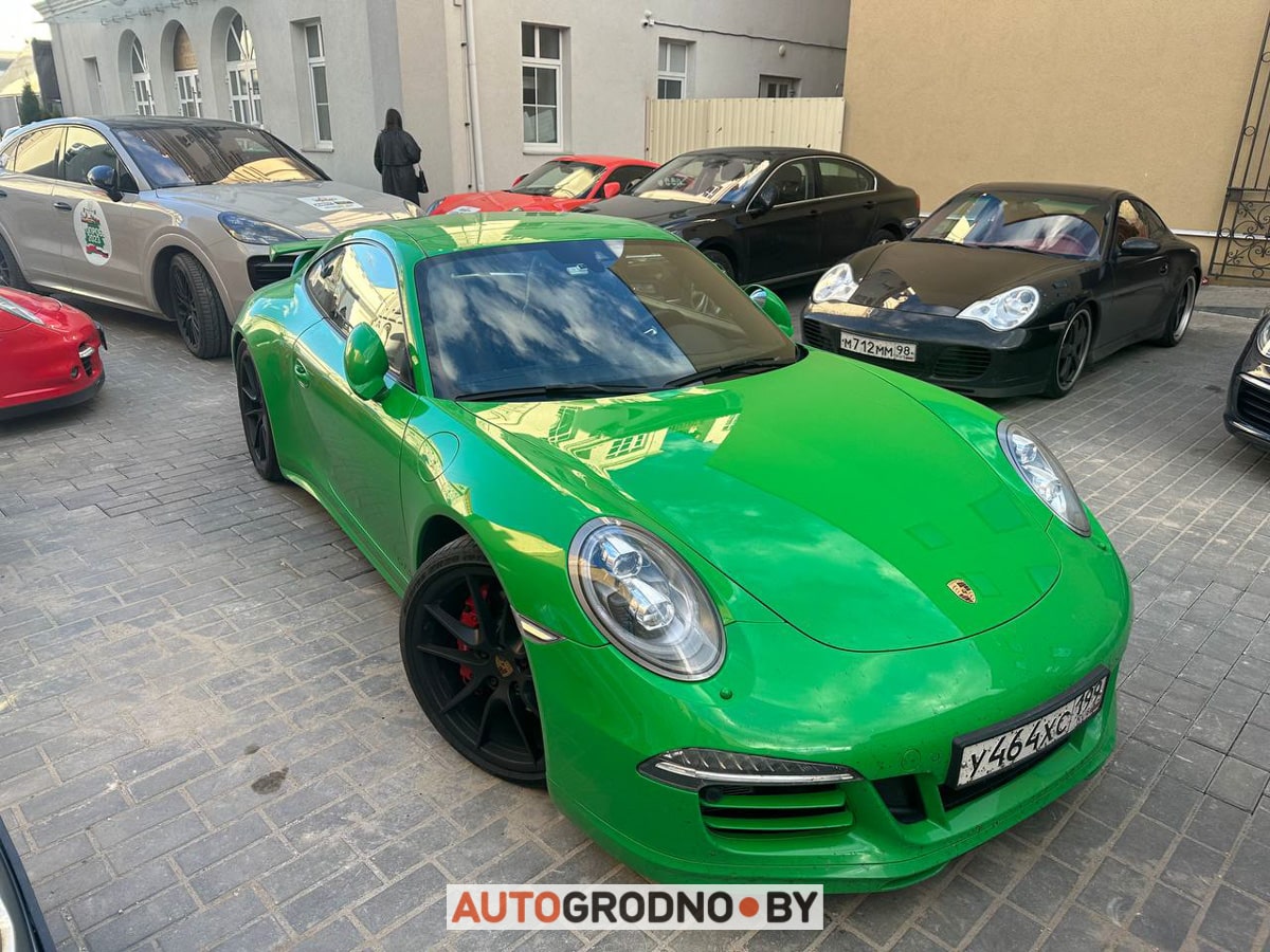 В Гродно прибыл Porsche Club Moscow