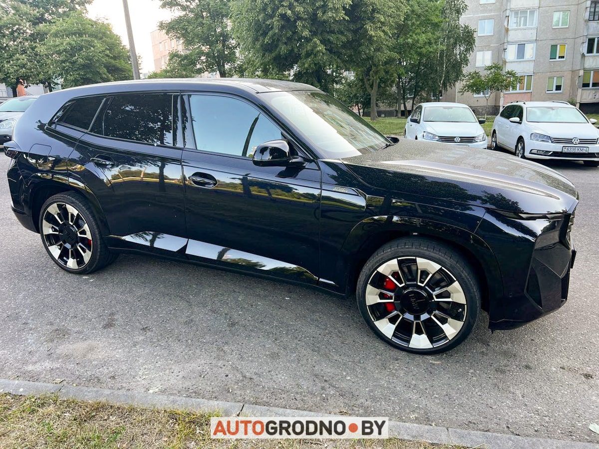 В Гродно замечен BMW XM 2023