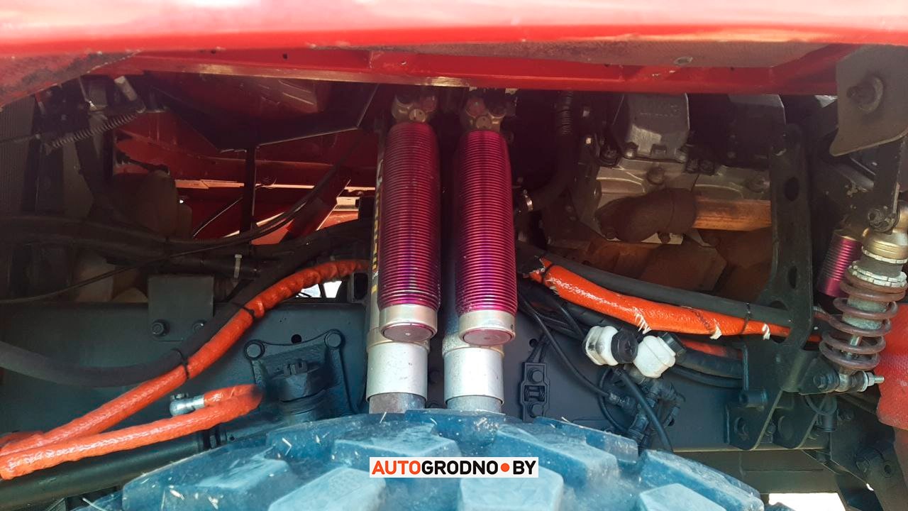 Под Гродно ставят большую сцену: готовятся к байк-фестивалю ХЗ-5