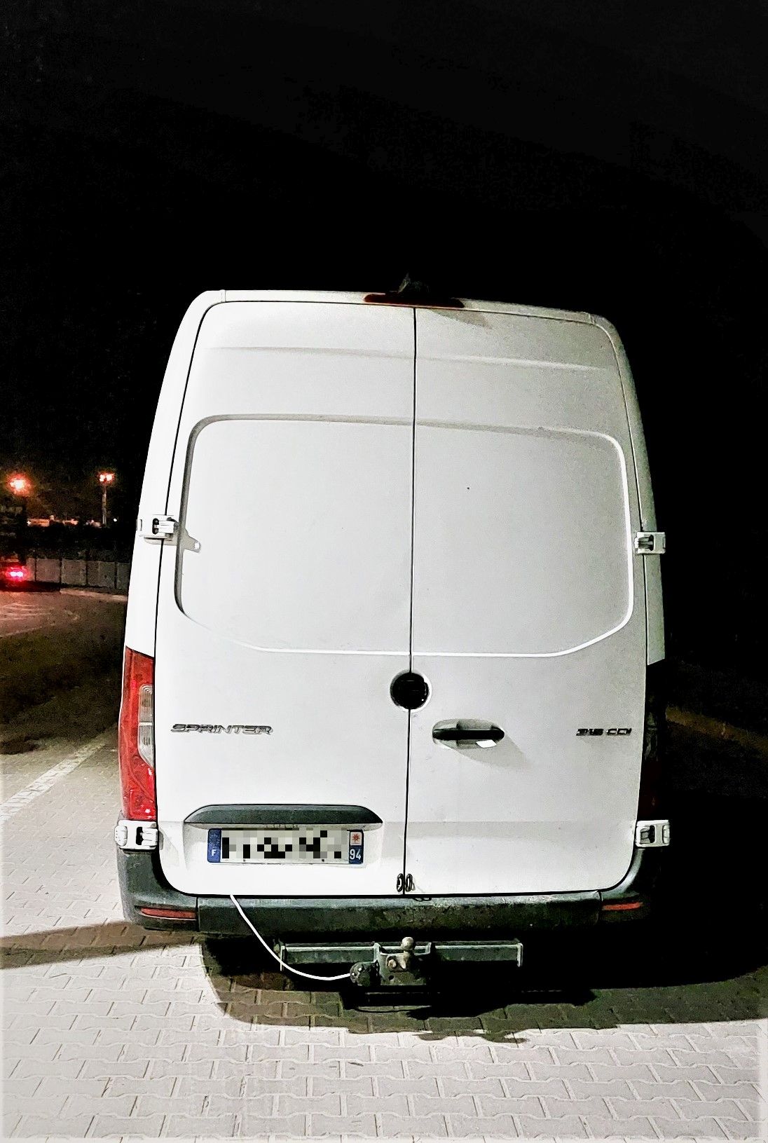 Латвиец за вознаграждение пытался ввезти в Беларусь дорогой Mercedes, угнанный в Германии