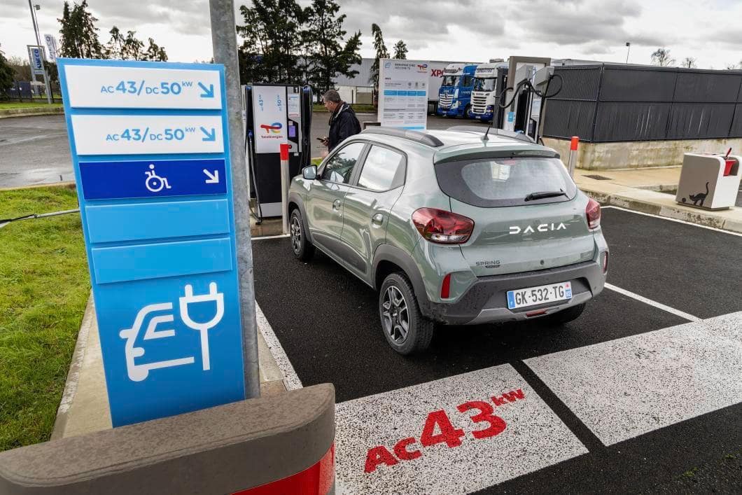 renault elektro deshevle 01 min