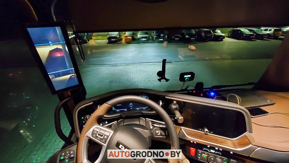 Ерунда эти ваши камеры вместо зеркал заднего вида белорус съездил в рейс на современном DAF XG и делится отзывом