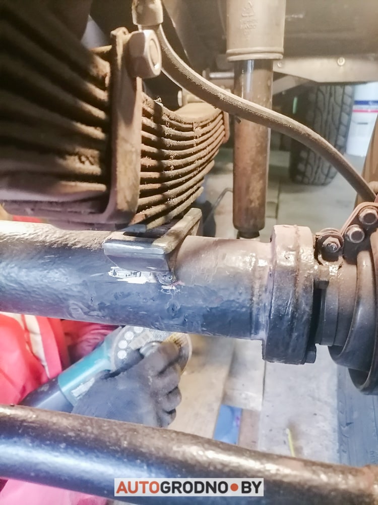 Белорусы поставил в ГАЗ 69 двигатель V6