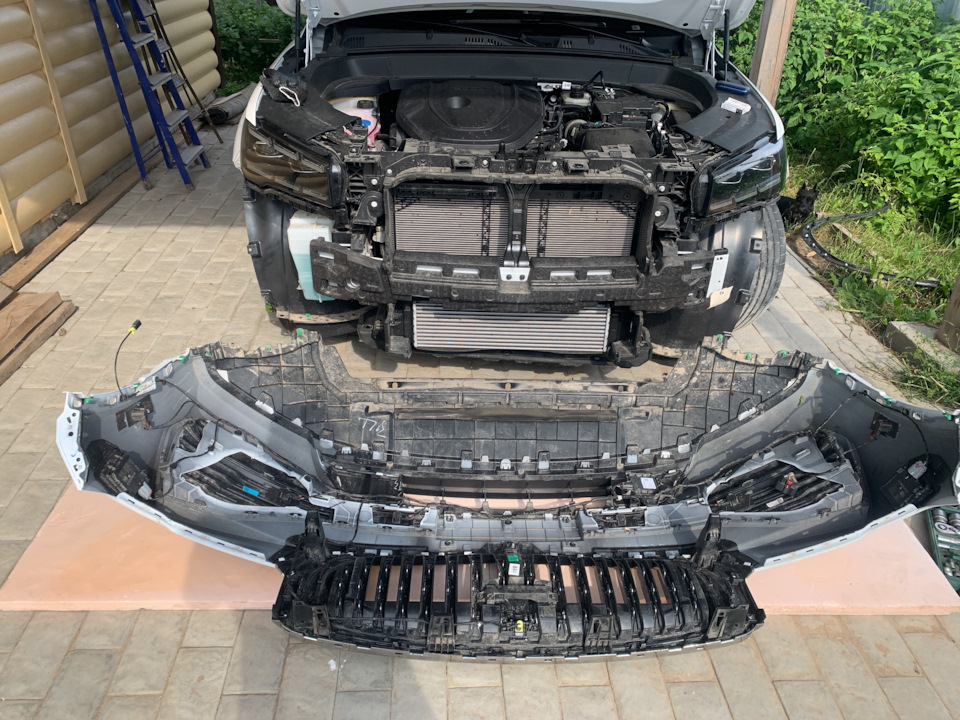 Первые 10 000 км на Geely Monjaro: что понравилось, а что нет? Отзыв владельца