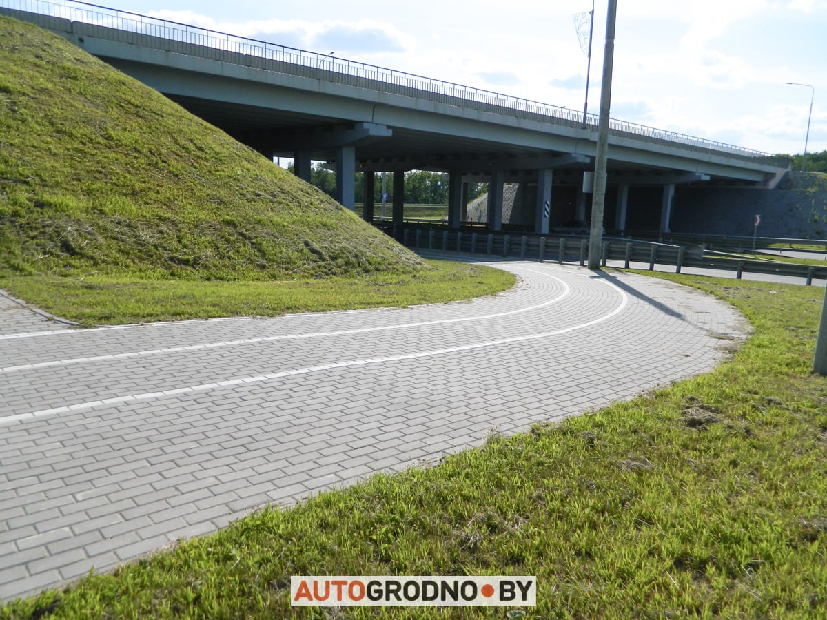 Опасная велодорожка в Гродно в сторону Восточного моста