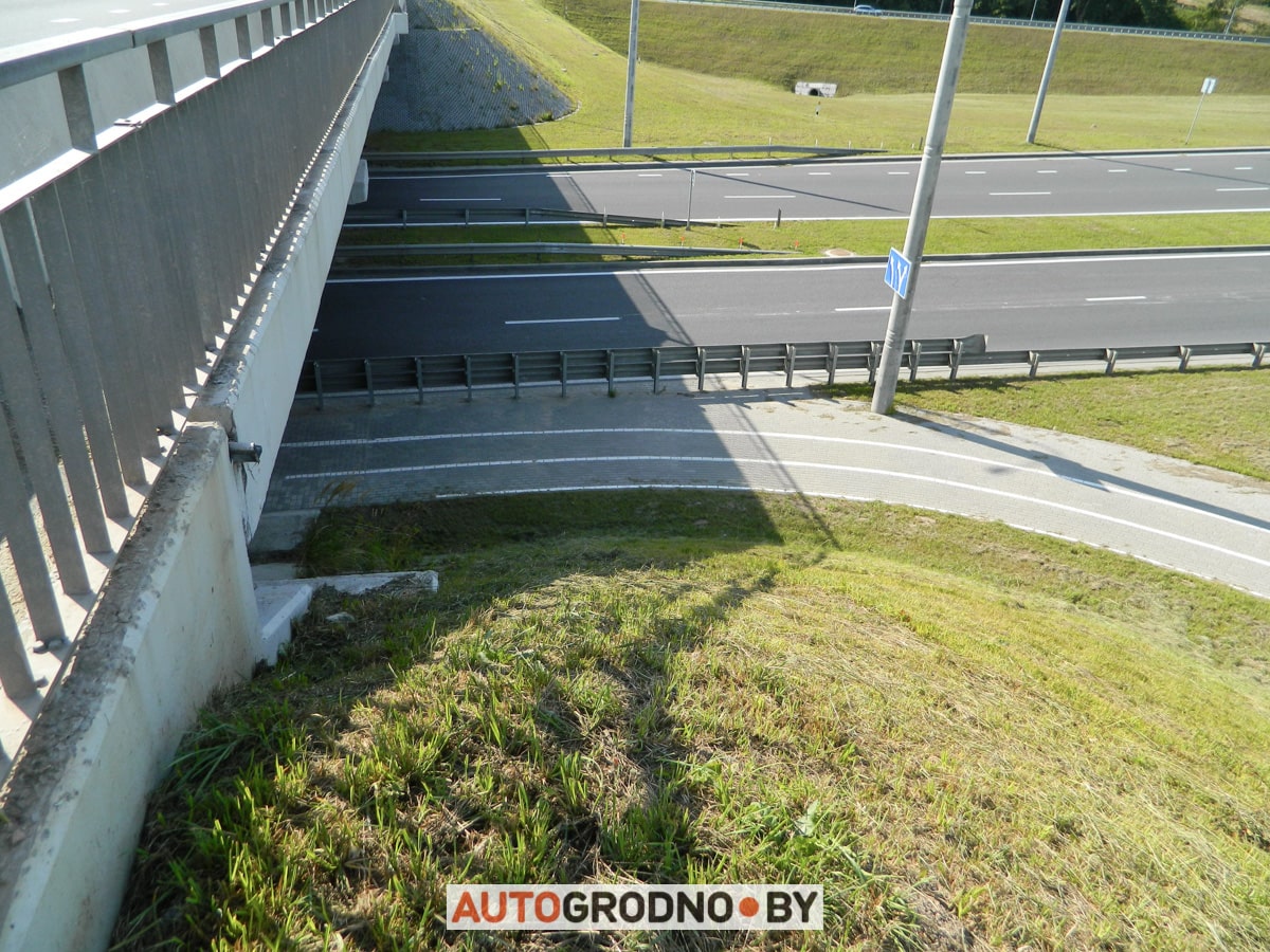 Опасная велодорожка в Гродно в сторону Восточного моста