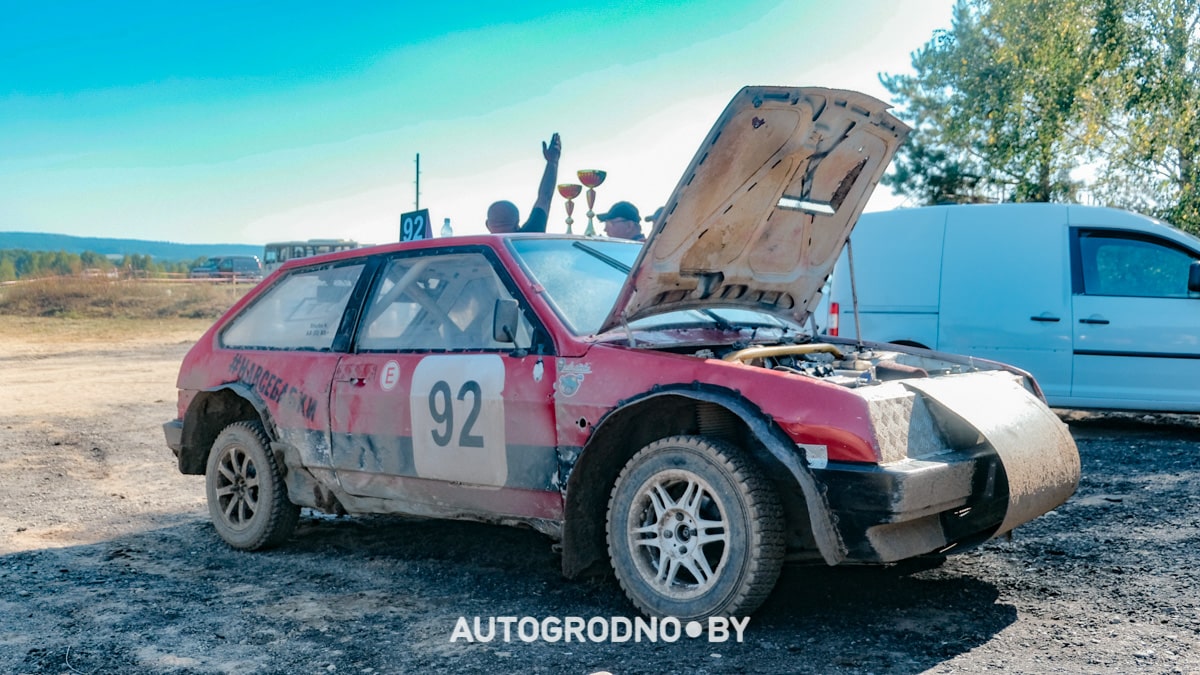 Гродненский гонщик произвел фурор на автокроссе 2023 под Гродно. Чемпионат Беларуси