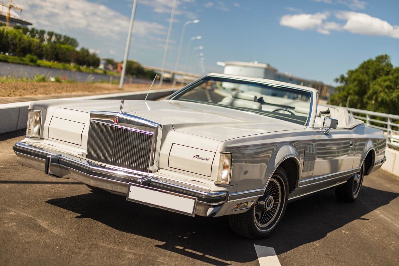 Lincoln Continental V, 1977 г
