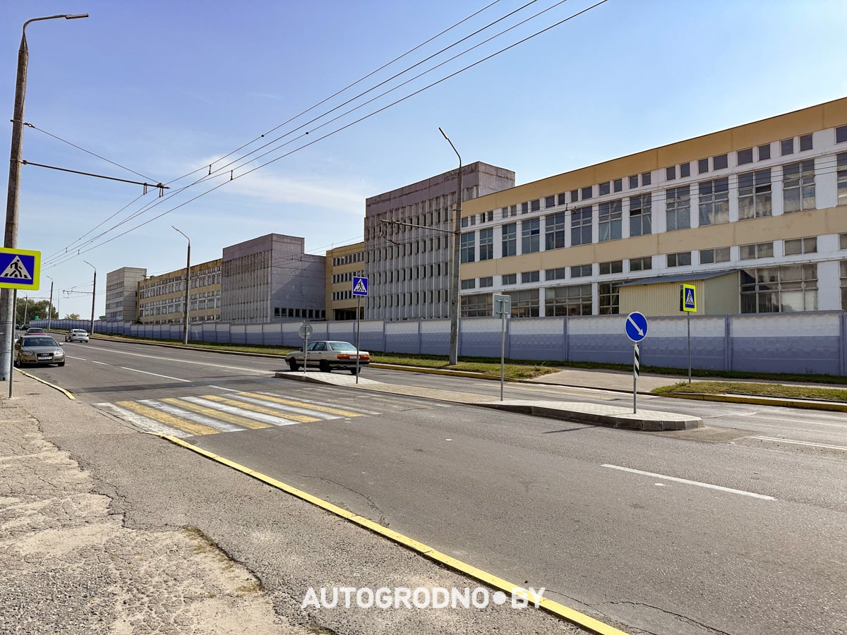 В Гродно установили новые лежачие полицейские