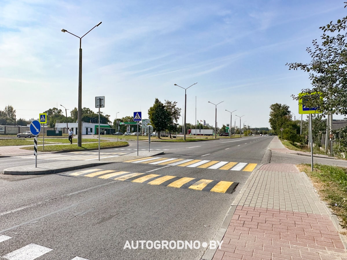 В Гродно установили новые лежачие полицейские