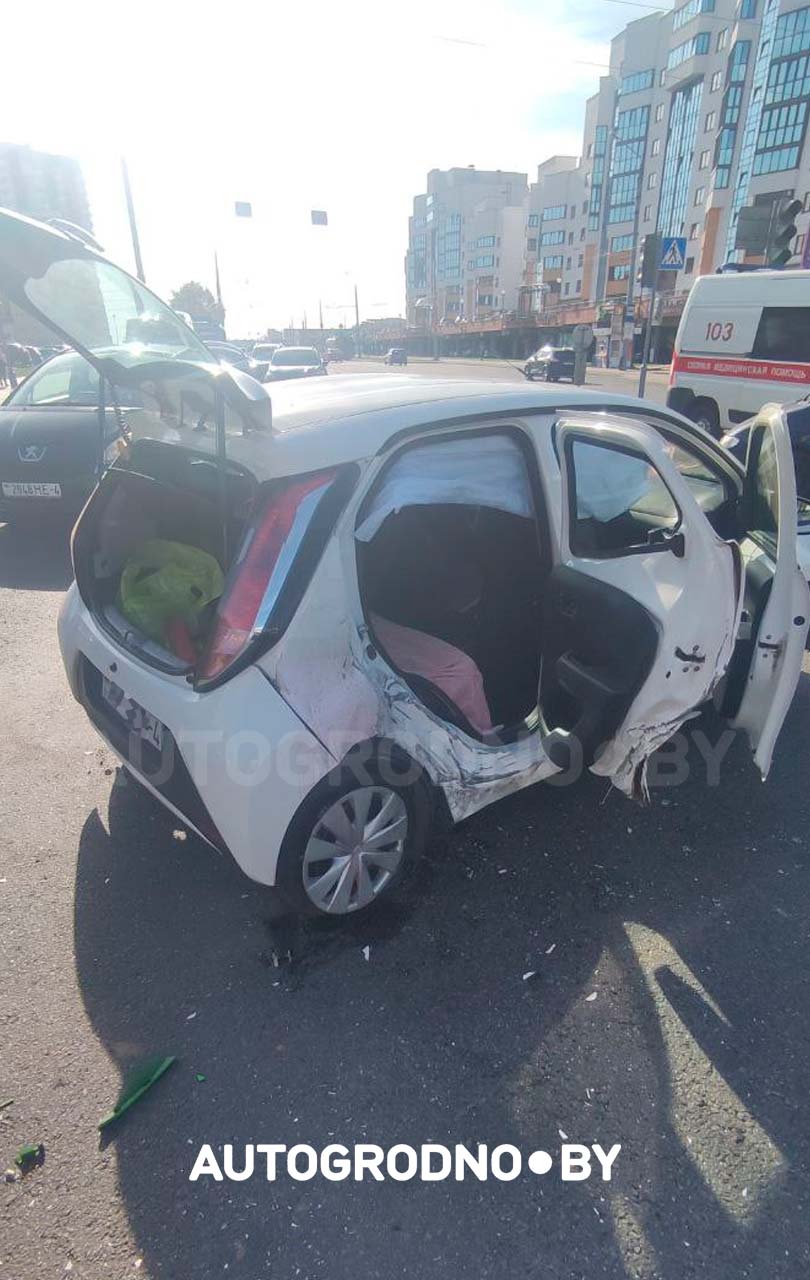 Серьезная авария с мотоциклистом в Гродно