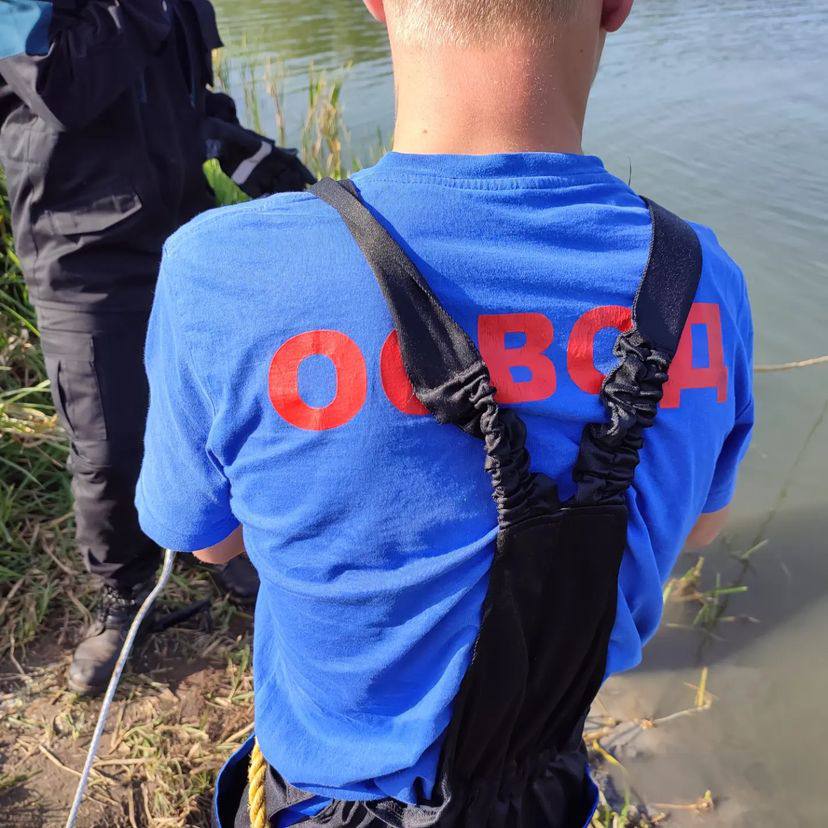 Сморгонь автомобиль под водой в озере
