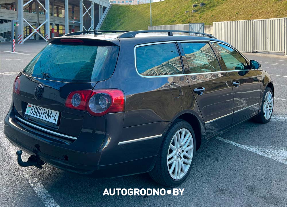 Ржавый Фольксваген Пассат в Беларуси