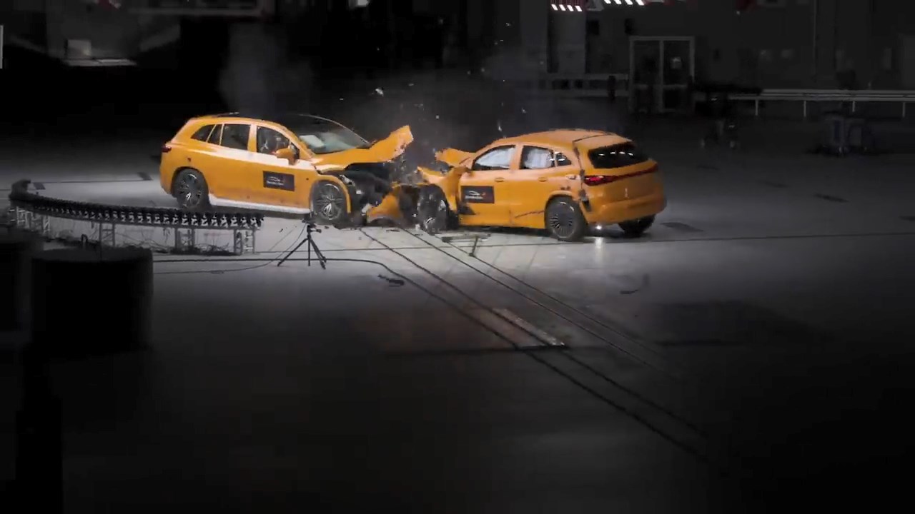 The worlds first public two car electric crash test by Mercedes Benz