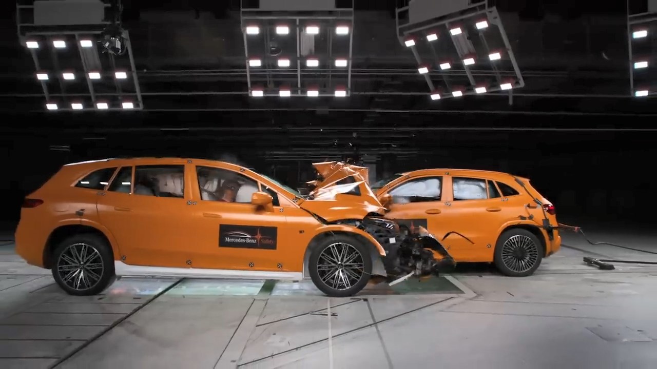 The worlds first public two car electric crash test by Mercedes Benz