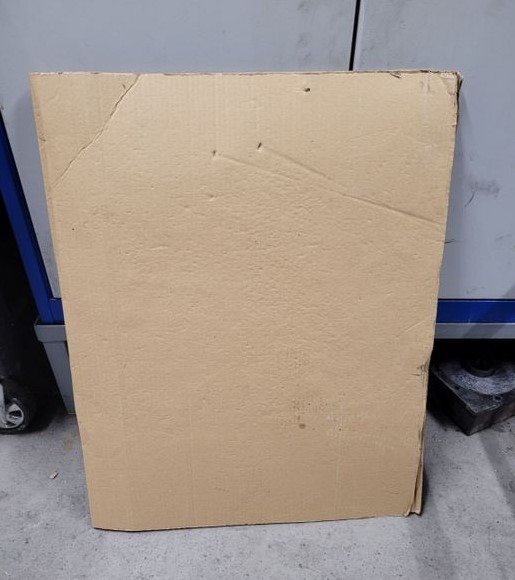 Белорусы продают картонки на радиаторы автомобилей. Спросили у них, как идет бизнес