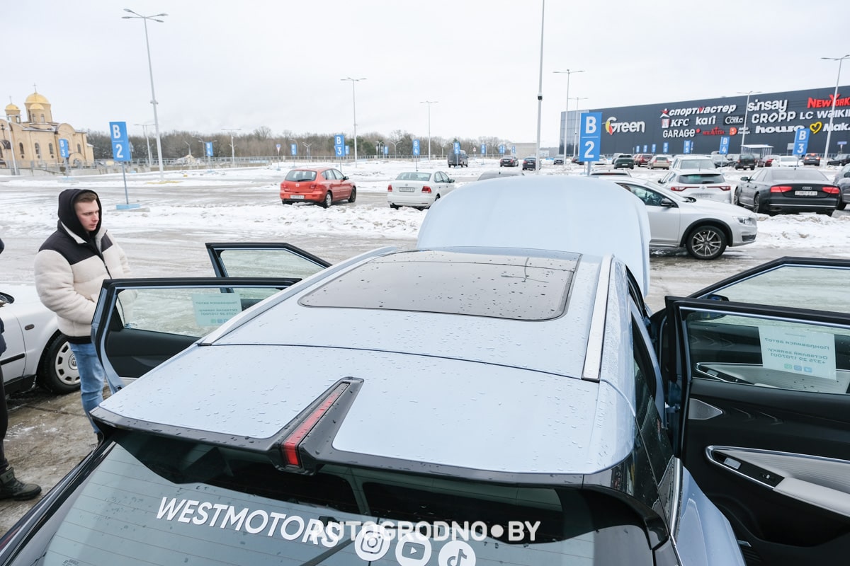 Обзор и тест драйв Geely Atlas Cool из Китая