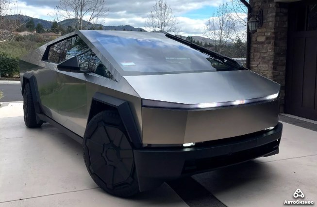 Cybertruck mnenie 01
