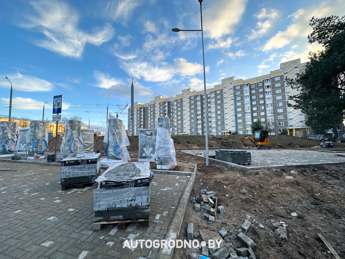 Невероятно, но факт: Маланка ставит в Гродно 12 мощнейших зарядных станций. Такая 1 есть только в Минске