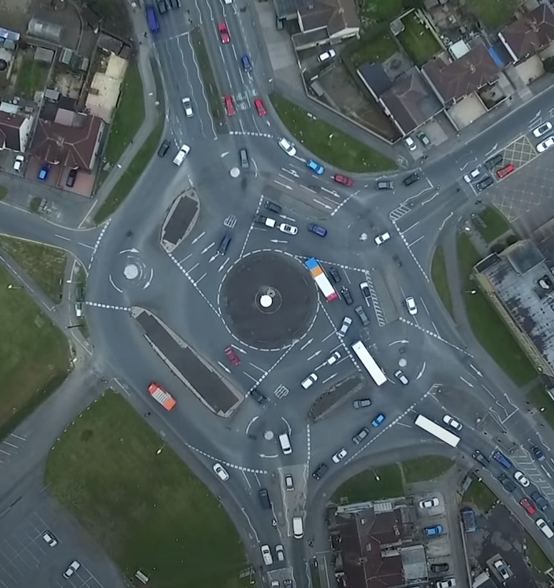 Волшебное кольцо в Британии Англии Суиндон