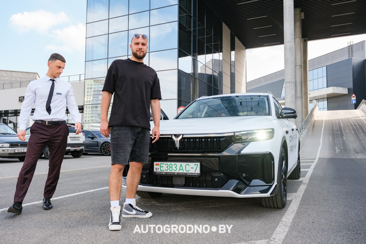 Voyah Free Pro в Гродно - новый автосалон - обзор и тест-драйв