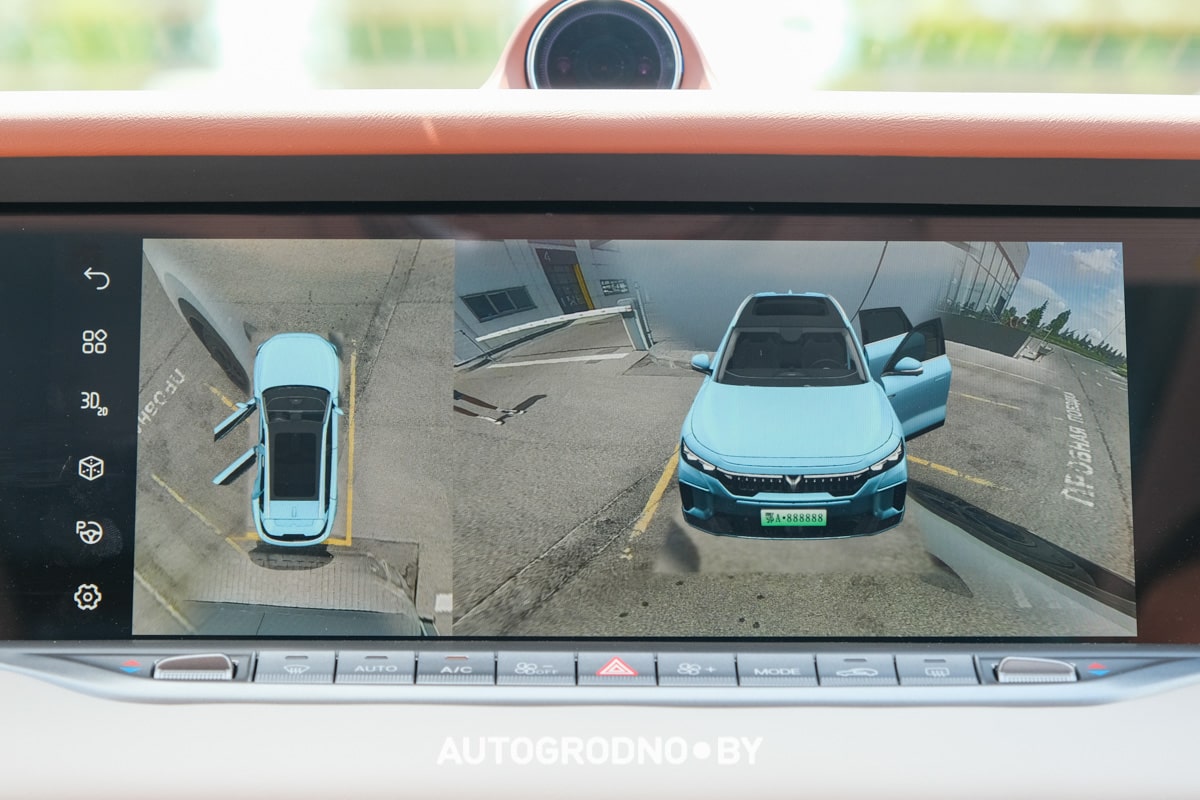 Voyah Free Pro в Гродно - новый автосалон - обзор и тест-драйв