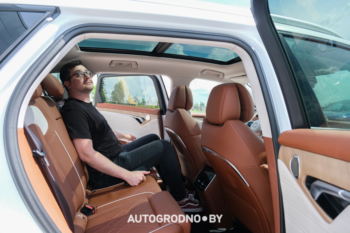 Voyah Free Pro тест-драйв