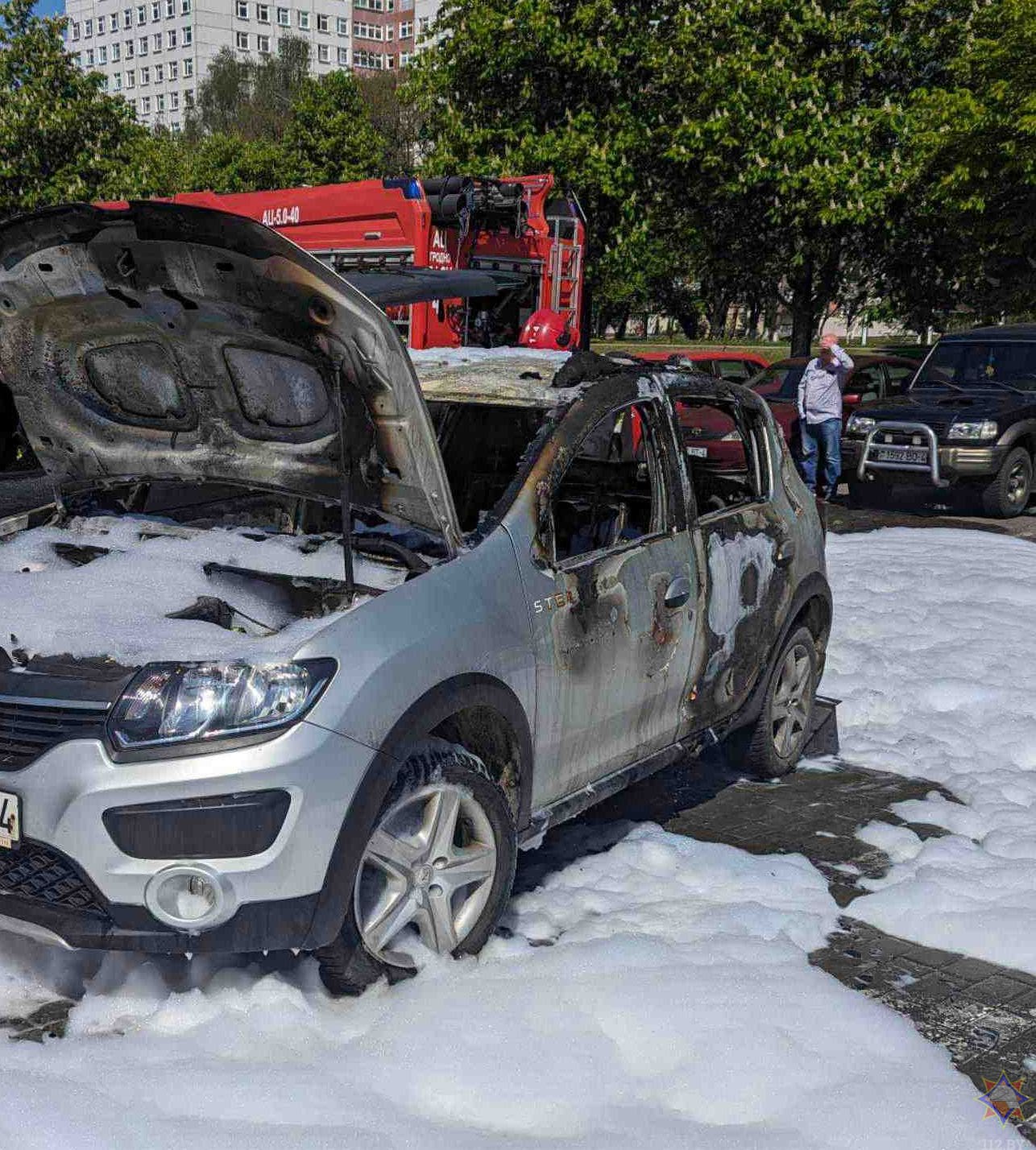 almi renault 02 05 01 min