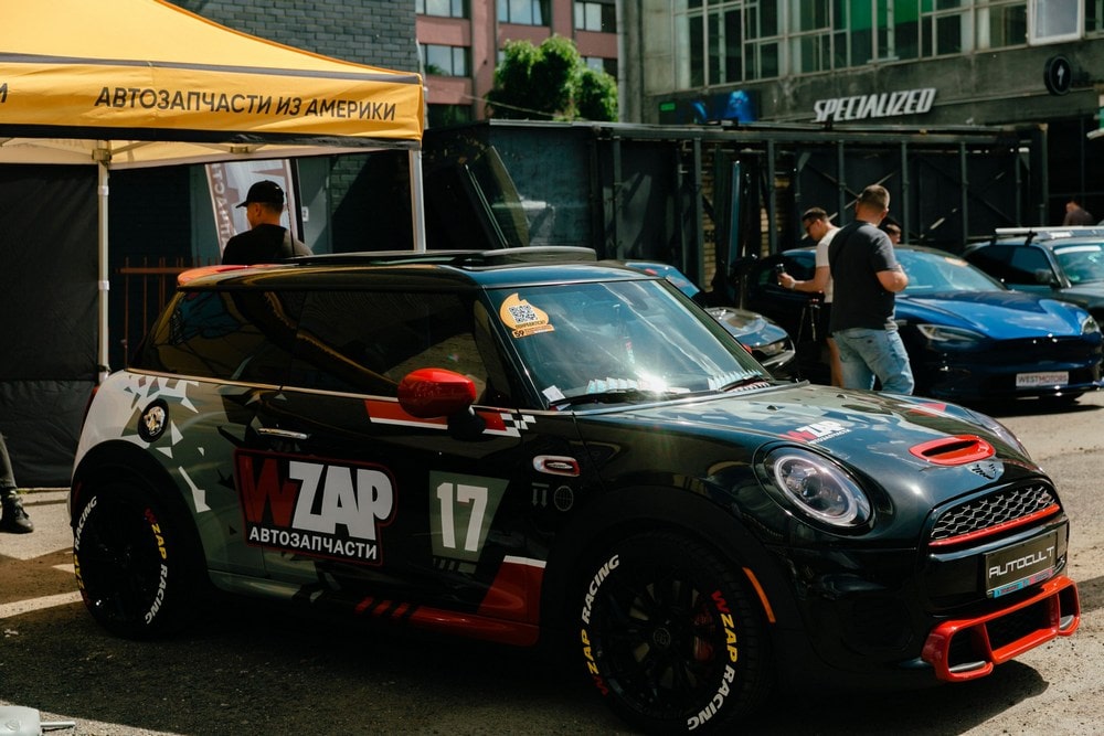 В Минске прошла выставка автожара 2024 фото