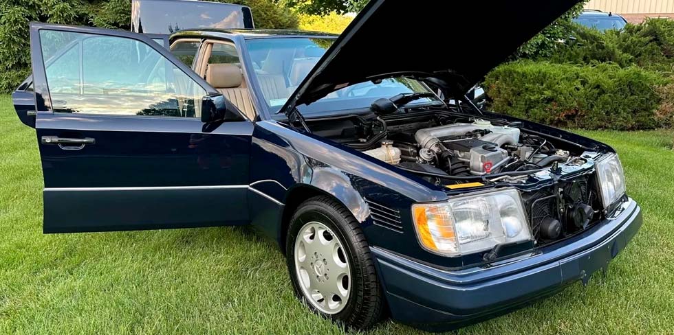 Дизельные Mercedes W124 с малым пробегом американцы покупают по цене двух квартир в Гродно