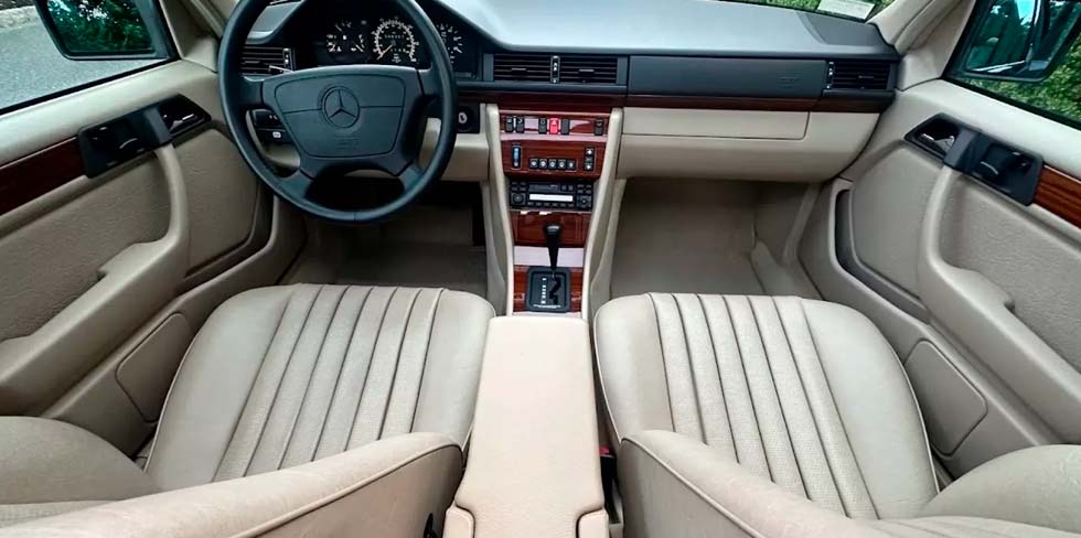 Дизельные Mercedes W124 с малым пробегом американцы покупают по цене двух квартир в Гродно