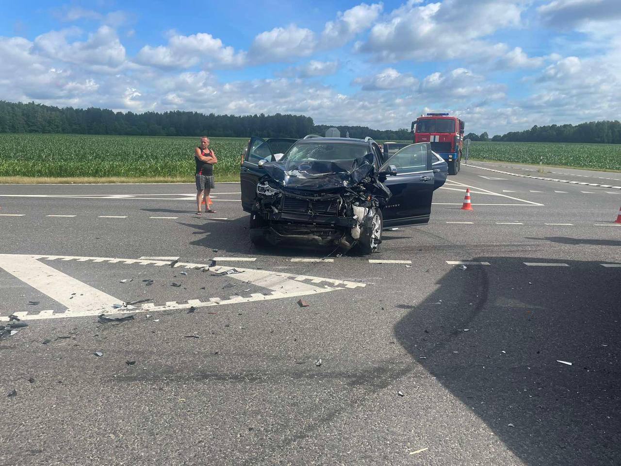 вблизи деревни Горни Лидского района произошло серьёзное ДТП на трассе М6
