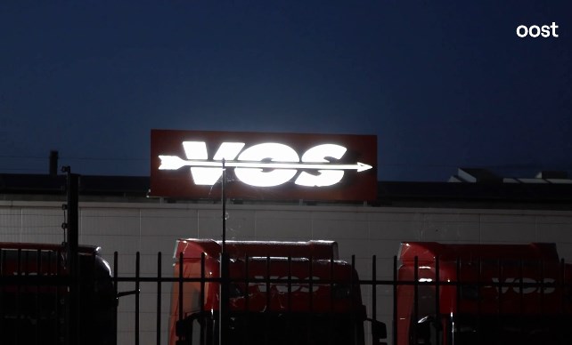 stojanka bel 3 chel 01