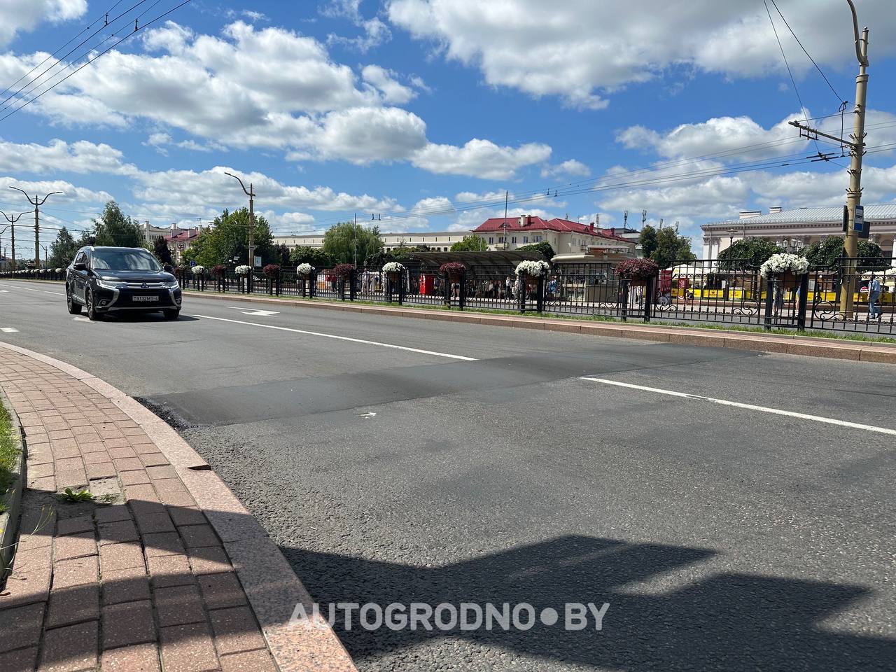 Лежачий полицейский на улице Стефана Батория в Гродно