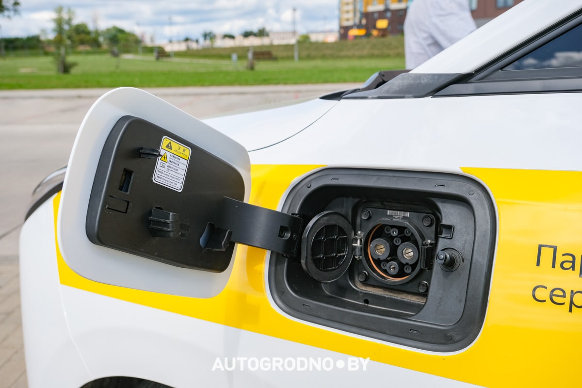 Bestune NAT taxi grodno