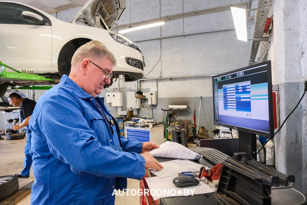 Стенд развал схождения в Гродно интервью