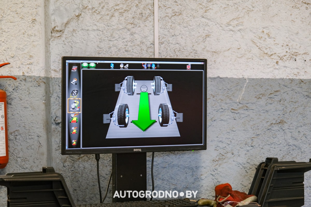 Стенд развал схождения в Гродно интервью