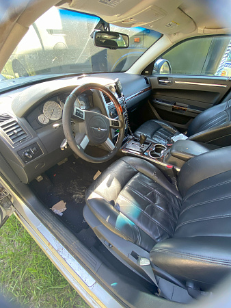 ГАИ Беларуси продает Крайслер