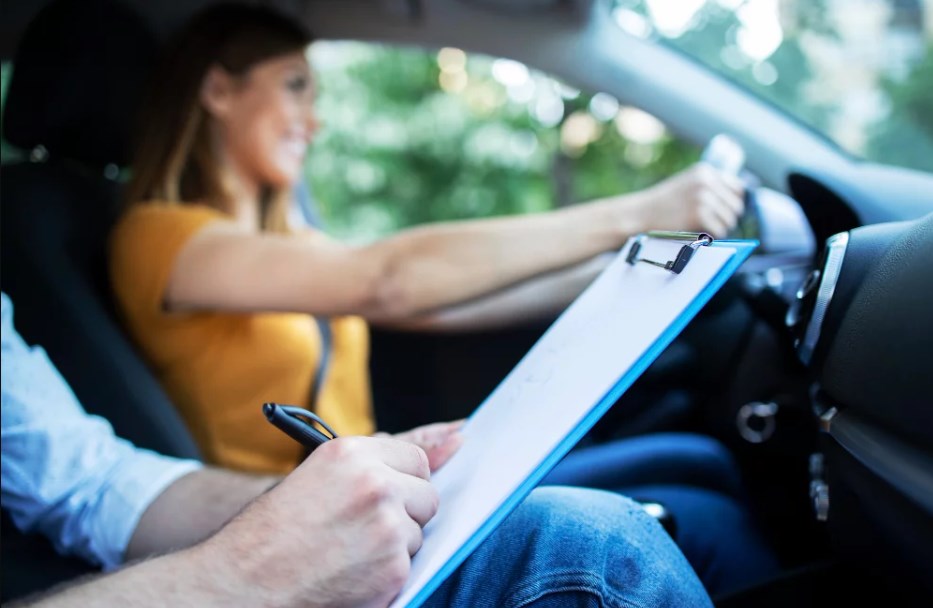 instruktor nehaj 07 25 01