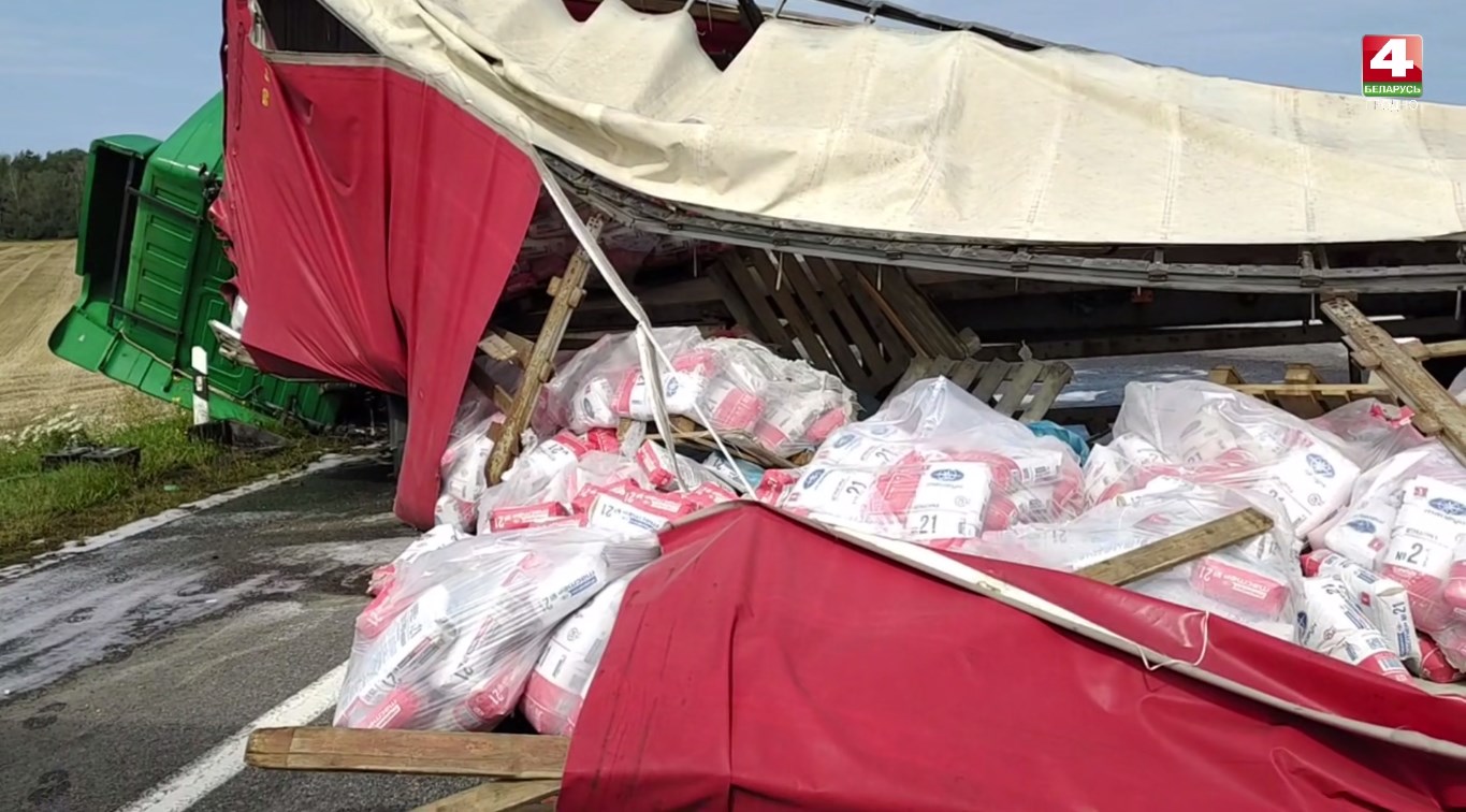 m6 traktor fura 07 08 01