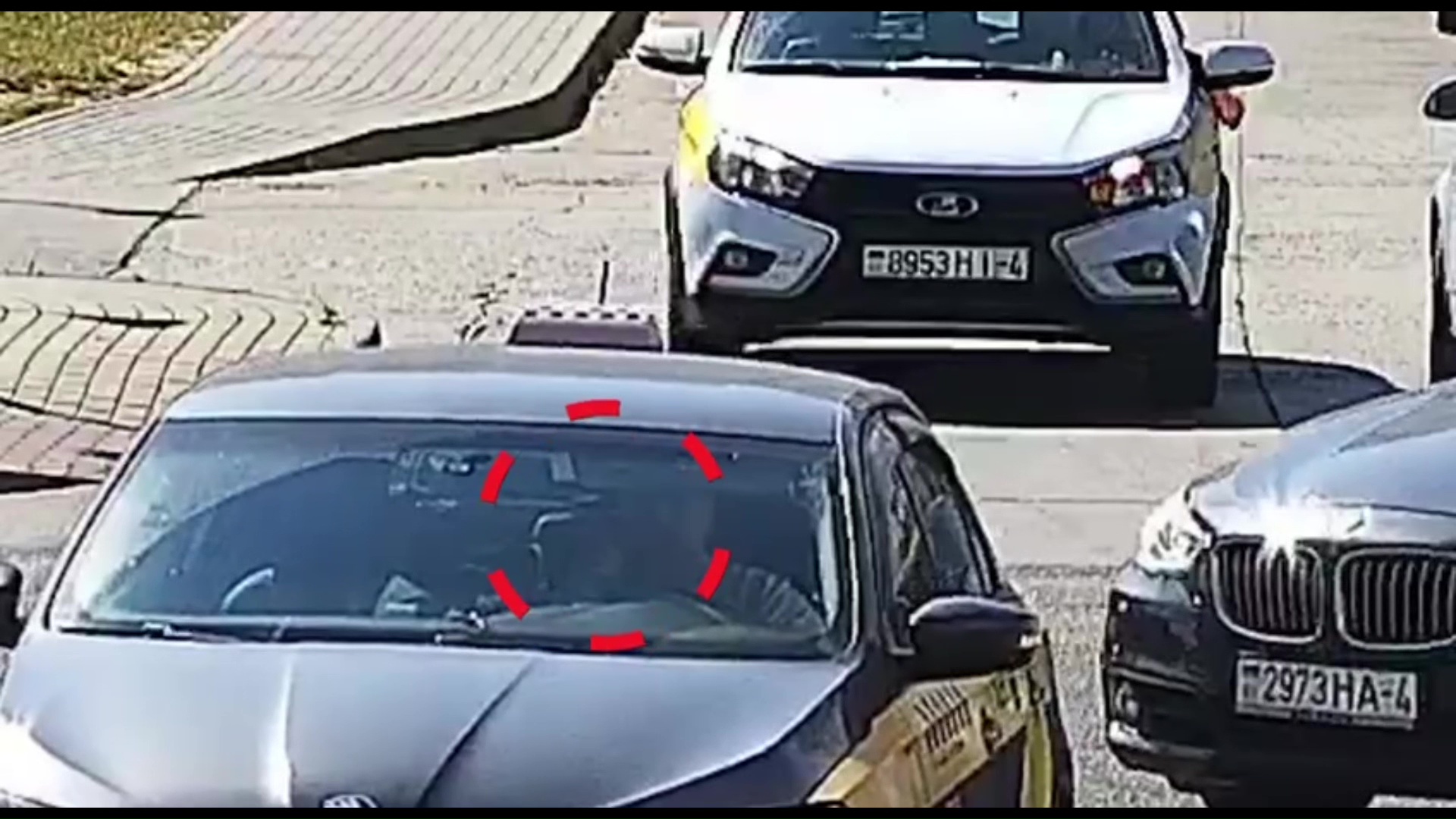 Через камеры видят нарушителей ПДД в Гродно